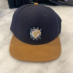 Vans hat.